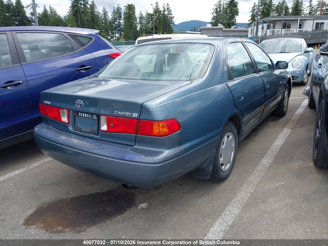 2000 Toyota Camry მანქანა იყიდება აუქციონზე, vin: JT2BG22K7Y0428005, აუქციონის ნომერი: 40077032
