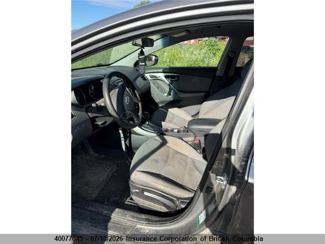 Продажа на аукционе авто 2013 Hyundai Elantra Gls/limited, vin: 5NPDH4AE9DH203733, номер лота: 40077045