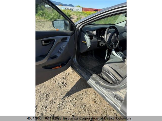 Продажа на аукционе авто 2013 Hyundai Elantra Gls/limited, vin: 5NPDH4AE9DH203733, номер лота: 40077045