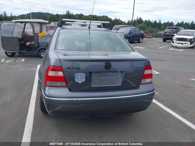 40077049 :رقم المزاد ، 3VWSK69M15M063203 vin ، 2005 Volkswagen Jetta مزاد بيع