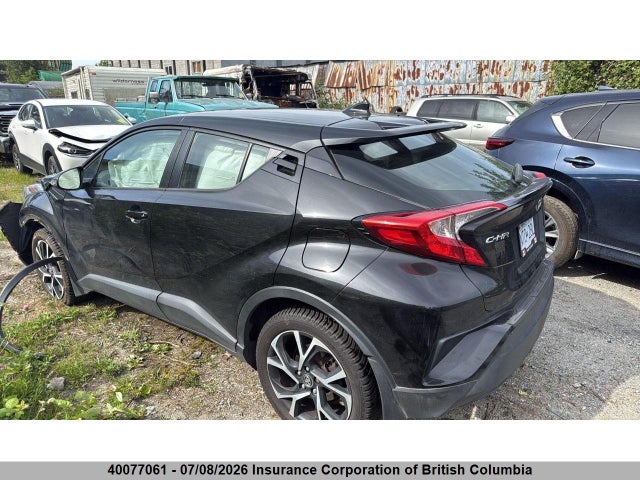 2018 Toyota Pieces C-hr მანქანა იყიდება აუქციონზე, vin: NMTKHMBX6JR064026, აუქციონის ნომერი: 40077061