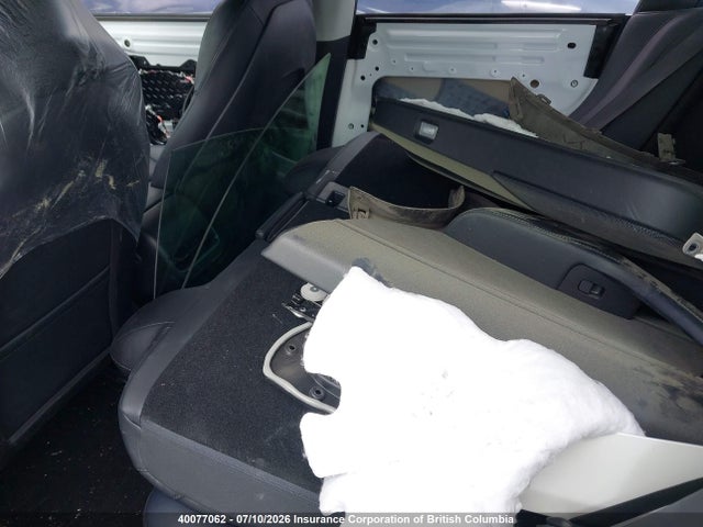5YJ3E1EA8MF022857 Tesla MODEL 3