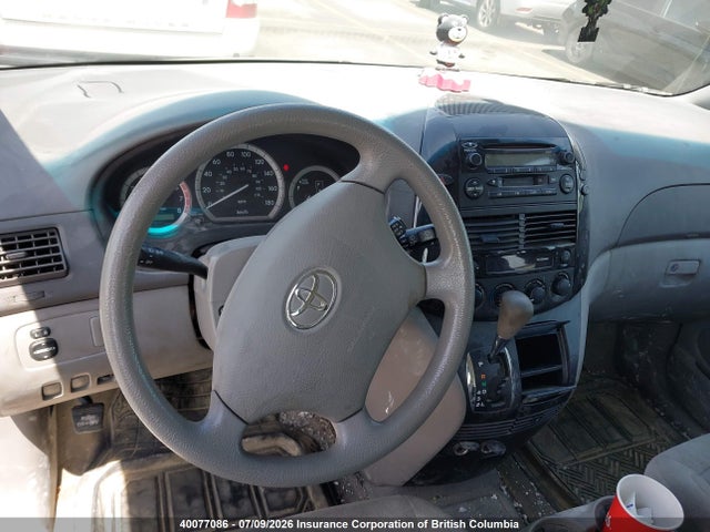 2004 Toyota Sienna Ce მანქანა იყიდება აუქციონზე, vin: 5TDZA29C14S049143, აუქციონის ნომერი: 40077086