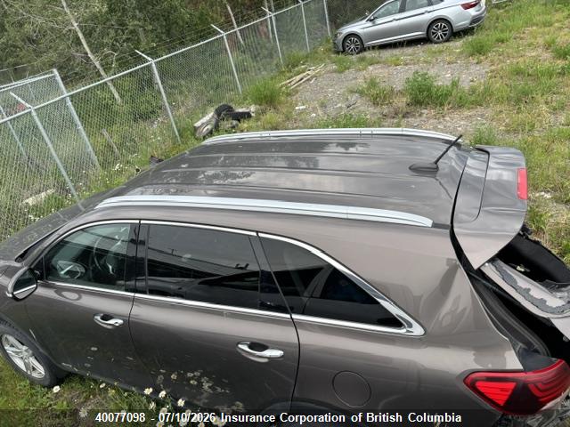 KIA Sorento L/lx 2019 5XYPGDA37KG470503 Image 9