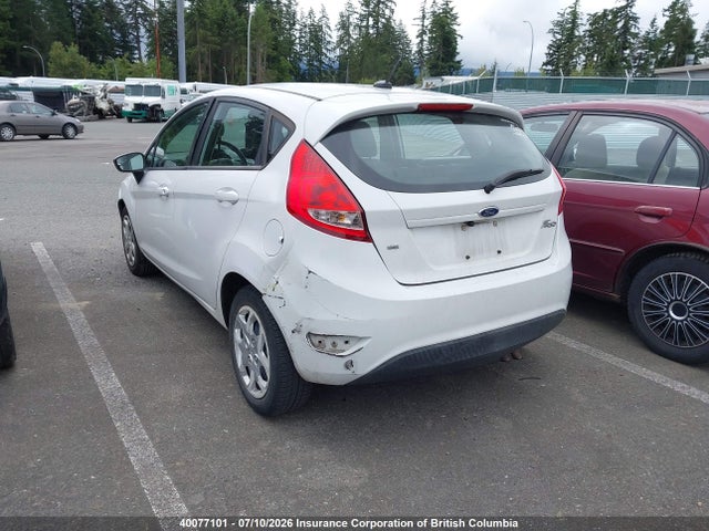 40077101 :رقم المزاد ، 3FADP4EJ0CM169321 vin ، 2012 Ford Fiesta Se مزاد بيع