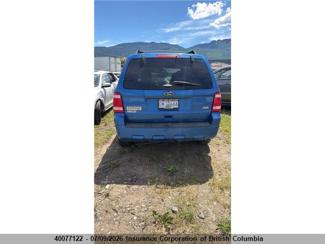 2011 Ford Escape Xlt მანქანა იყიდება აუქციონზე, vin: 1FMCU9DG6BKA77410, აუქციონის ნომერი: 40077122
