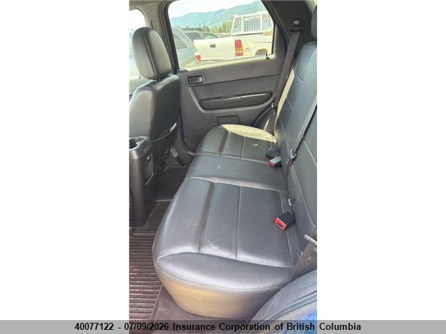 2011 Ford Escape Xlt მანქანა იყიდება აუქციონზე, vin: 1FMCU9DG6BKA77410, აუქციონის ნომერი: 40077122