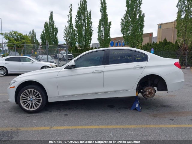 Продаж на аукціоні авто 2015 Bmw 320i, vin: WBA3C3G5XFNS72913, номер лоту: 40077124
