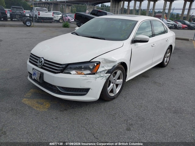 Volkswagen PASSAT SE 2014 1VWBS7A37EC089931 Image 2