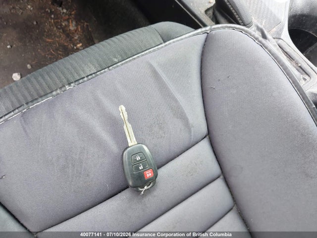 2015 Toyota Rav4 მანქანა იყიდება აუქციონზე, vin: 2T3BFREV0FW240170, აუქციონის ნომერი: 40077141
