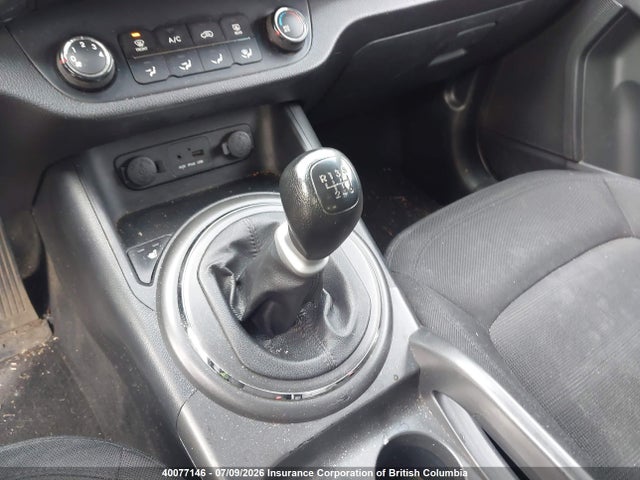 40077146 :رقم المزاد ، KNDPB3A22B7130527 vin ، 2011 Kia Sportage Lx مزاد بيع