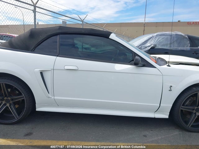 40077157 :رقم المزاد ، 1FAFP46V3XF164727 vin ، 1999 Ford Mustang Cobra Svt مزاد بيع