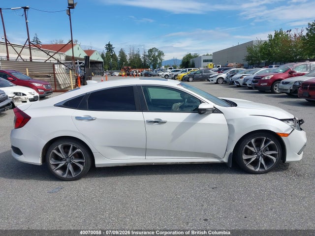 2019 Honda Civic Touring მანქანა იყიდება აუქციონზე, vin: 2HGFC1F96KH106823, აუქციონის ნომერი: 40070058