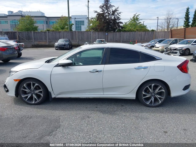 2019 Honda Civic Touring მანქანა იყიდება აუქციონზე, vin: 2HGFC1F96KH106823, აუქციონის ნომერი: 40070058