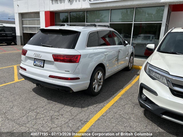 Audi Q7 2019 WA1WAAF78KD029057 Image 4