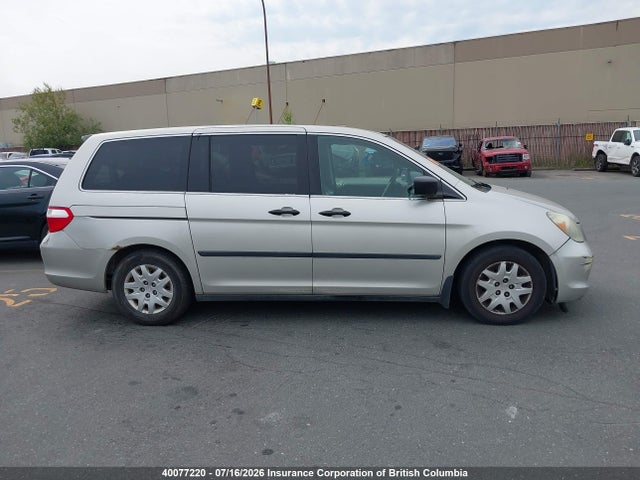 Продажа на аукционе авто 2005 Honda Odyssey Lx, vin: 5FNRL38225B501275, номер лота: 40077220