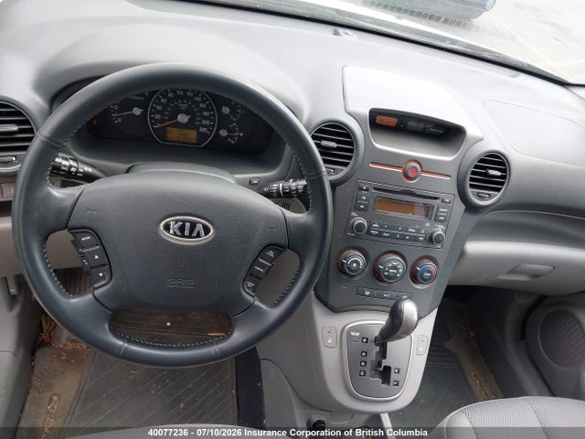 2008 Kia Rondo მანქანა იყიდება აუქციონზე, vin: KNAFG525887124352, აუქციონის ნომერი: 40077236