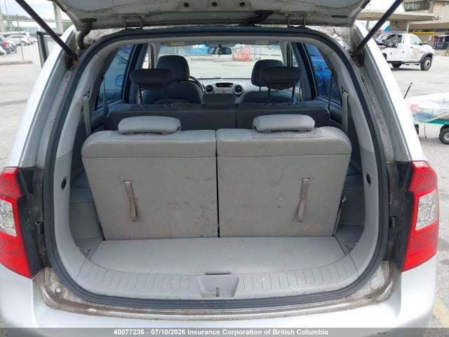 2008 Kia Rondo მანქანა იყიდება აუქციონზე, vin: KNAFG525887124352, აუქციონის ნომერი: 40077236