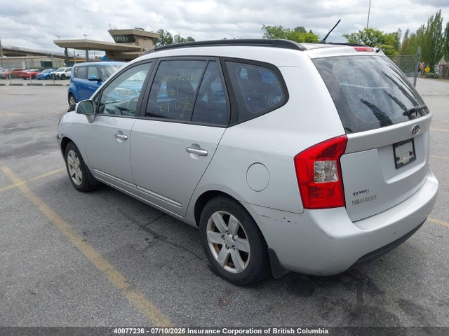 2008 Kia Rondo მანქანა იყიდება აუქციონზე, vin: KNAFG525887124352, აუქციონის ნომერი: 40077236
