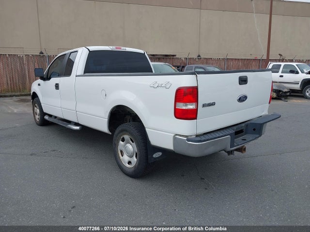 40077266 :رقم المزاد ، 1FTVX14565NA40526 vin ، 2005 Ford F150 مزاد بيع