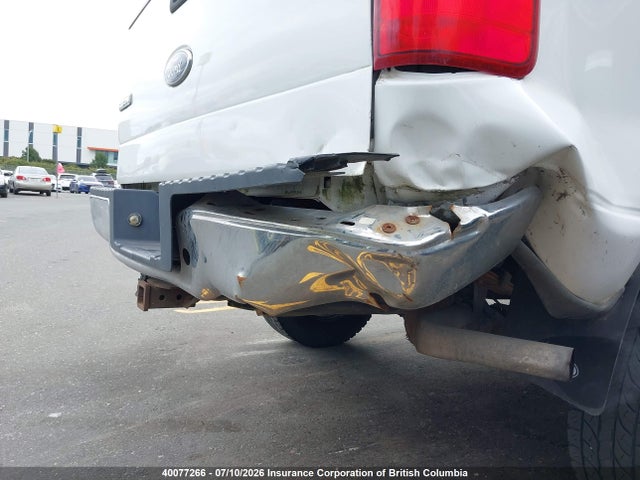 40077266 :رقم المزاد ، 1FTVX14565NA40526 vin ، 2005 Ford F150 مزاد بيع
