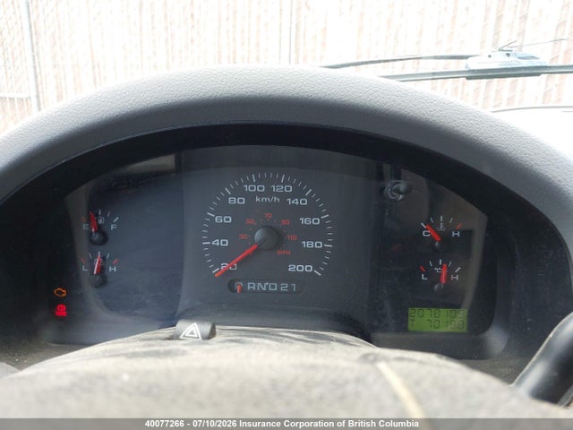 40077266 :رقم المزاد ، 1FTVX14565NA40526 vin ، 2005 Ford F150 مزاد بيع