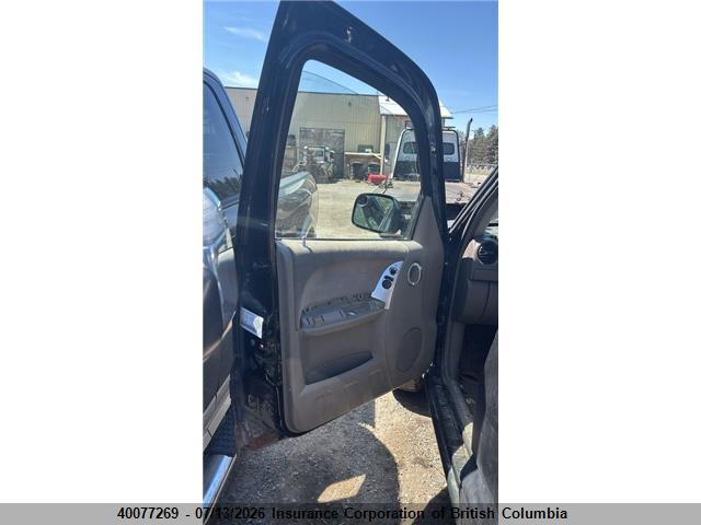 Продажа на аукционе авто 2002 Jeep Liberty Limited, vin: 1J4GL58K22W187907, номер лота: 40077269