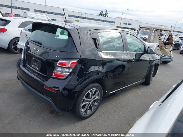 40072305 :رقم المزاد ، 1G1JD6SB0J4126436 vin ، 2018 Chevrolet Sonic Lt مزاد بيع