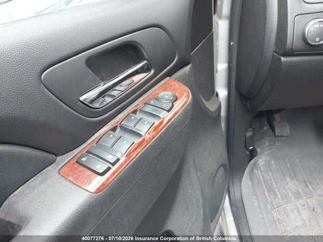 Aukcja sprzedaży 2011 Chevrolet Suburban 1500 Lt, vin: 1GNSKJE37BR284048, numer aukcji: 40077276