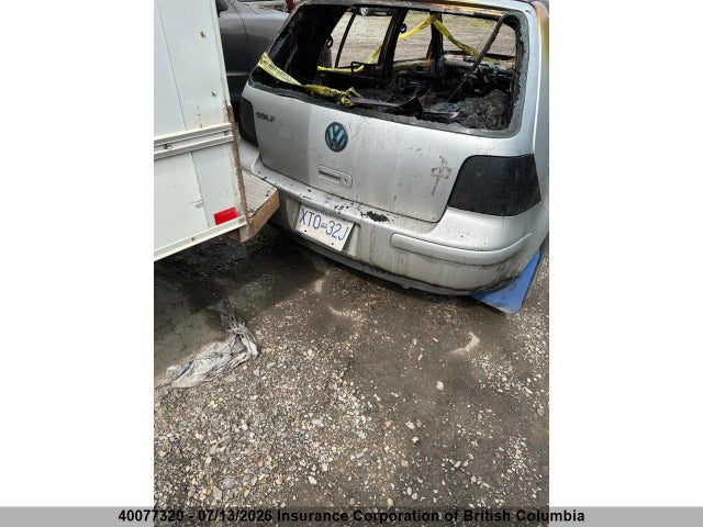 2004 Volkswagen Golf მანქანა იყიდება აუქციონზე, vin: 9BWEL21J044041071, აუქციონის ნომერი: 40077320