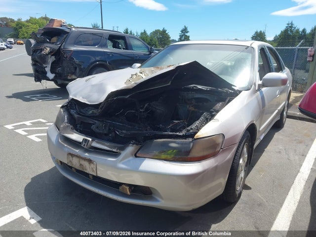 1999 Honda Accord Ex მანქანა იყიდება აუქციონზე, vin: 1HGCG1656XA802043, აუქციონის ნომერი: 40073403