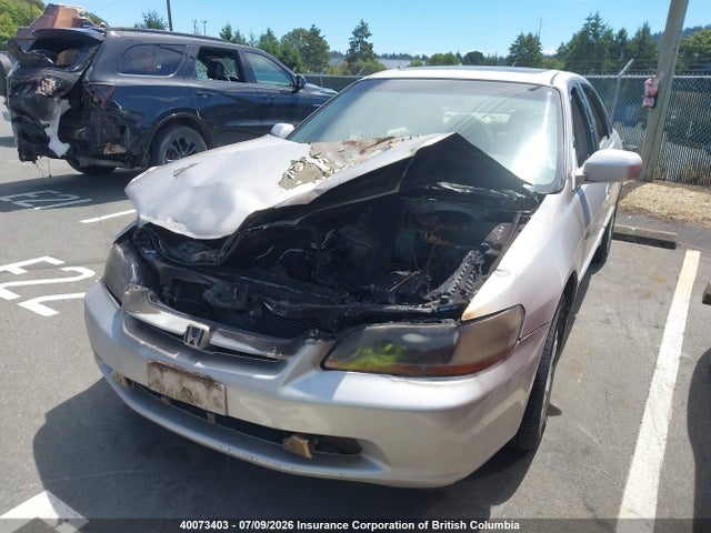1999 Honda Accord Ex მანქანა იყიდება აუქციონზე, vin: 1HGCG1656XA802043, აუქციონის ნომერი: 40073403