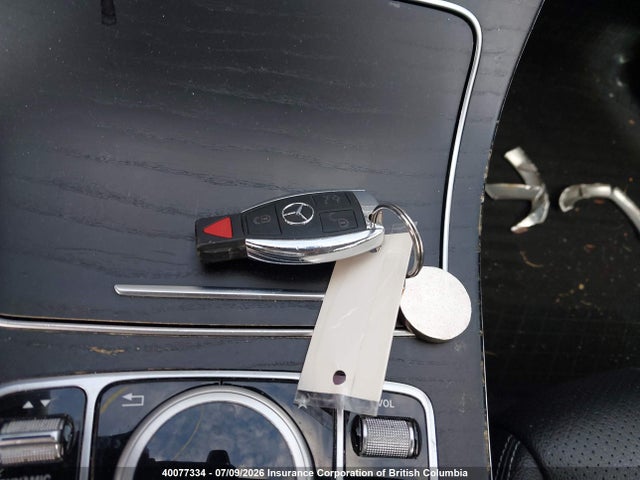 Продаж на аукціоні авто 2018 Mercedes-benz C 300 4matic, vin: 55SWF4KB2JU262649, номер лоту: 40077334