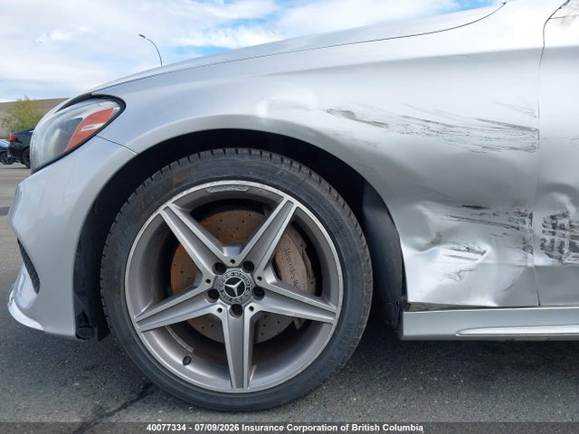 Продаж на аукціоні авто 2018 Mercedes-benz C 300 4matic, vin: 55SWF4KB2JU262649, номер лоту: 40077334