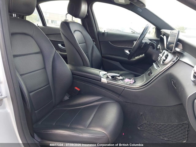 Продаж на аукціоні авто 2018 Mercedes-benz C 300 4matic, vin: 55SWF4KB2JU262649, номер лоту: 40077334