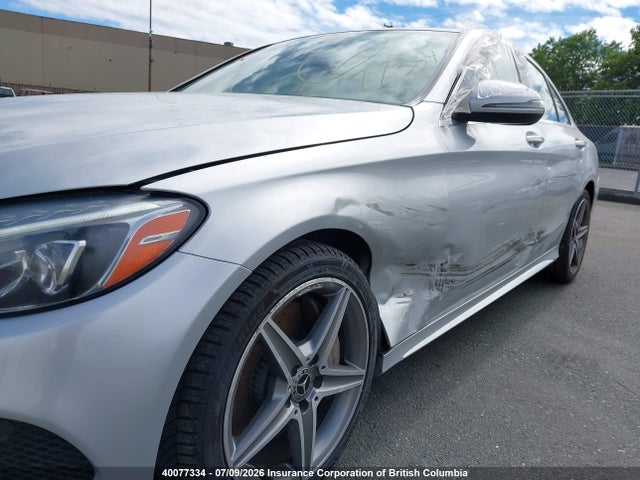 Продаж на аукціоні авто 2018 Mercedes-benz C 300 4matic, vin: 55SWF4KB2JU262649, номер лоту: 40077334