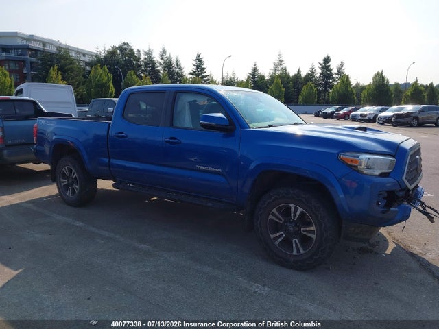 2018 Toyota Tacoma Dbl Cab/sr5/trd Sport/or მანქანა იყიდება აუქციონზე, vin: 5TFDZ5BN9JX038039, აუქციონის ნომერი: 40077338