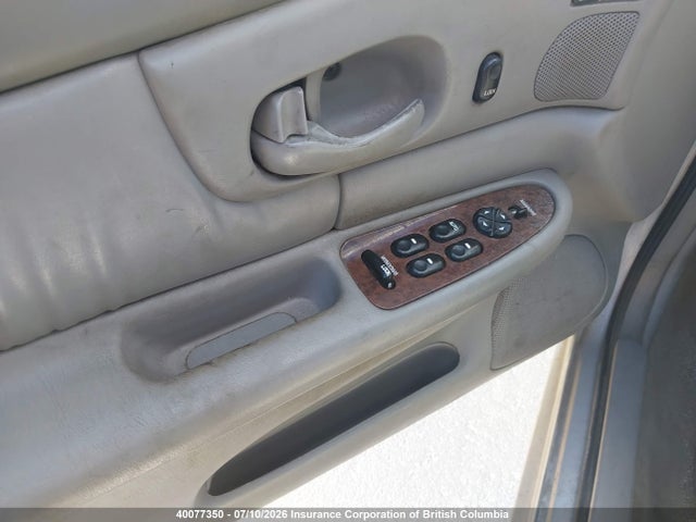 40077350 :رقم المزاد ، 2G4WS52J721110179 vin ، 2002 Buick Century Custom مزاد بيع