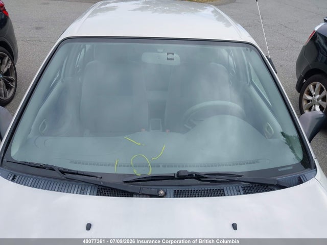 2000 Toyota Corolla Ce/le მანქანა იყიდება აუქციონზე, vin: 2T1BR12E1YC810042, აუქციონის ნომერი: 40077361