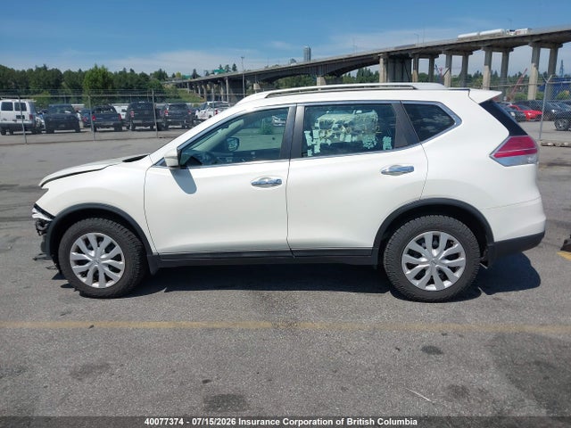 5N1AT2MTXFC845050 Nissan Rogue