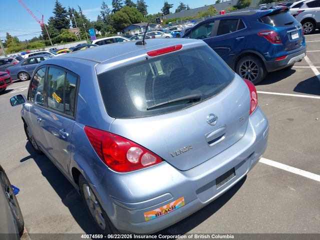 40074569 :رقم المزاد ، 3N1BC13E69L494218 vin ، 2009 Nissan Versa S/sl مزاد بيع