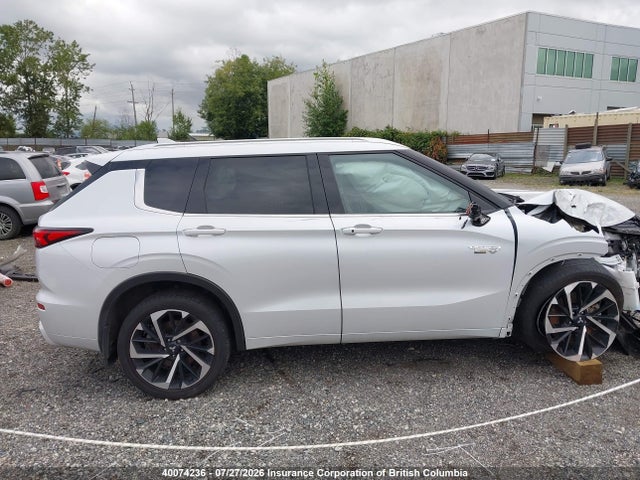 2025 Mitsubishi Outlander Sel მანქანა იყიდება აუქციონზე, vin: JA4T5WA90SZ603635, აუქციონის ნომერი: 40074236