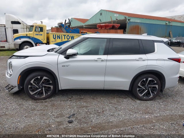 2025 Mitsubishi Outlander Sel მანქანა იყიდება აუქციონზე, vin: JA4T5WA90SZ603635, აუქციონის ნომერი: 40074236