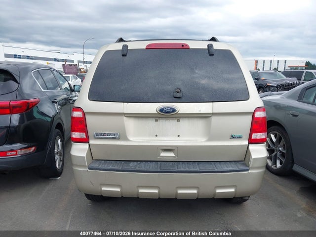 40077464 :رقم المزاد ، 1FMCU9DG4AKD40864 vin ، 2010 Ford Escape Xlt مزاد بيع