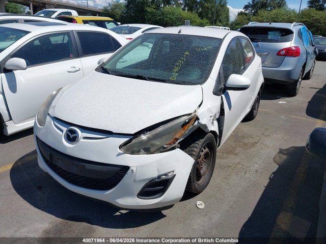 40071964 :رقم المزاد ، JM1DE1HY1B0115793 vin ، 2011 Mazda Mazda2 مزاد بيع