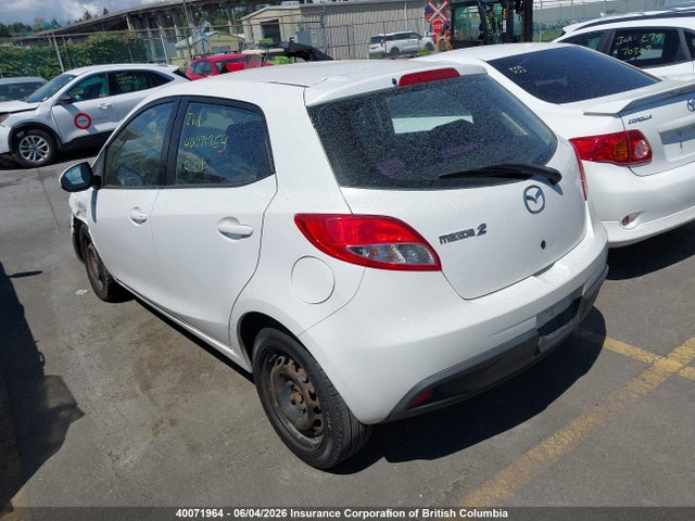40071964 :رقم المزاد ، JM1DE1HY1B0115793 vin ، 2011 Mazda Mazda2 مزاد بيع