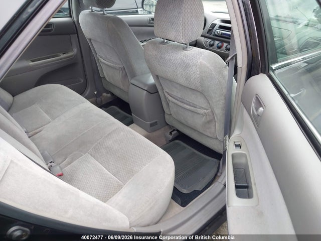 2004 Toyota Camry Le/xle/se მანქანა იყიდება აუქციონზე, vin: 4T1BF32KX4U074902, აუქციონის ნომერი: 40072477