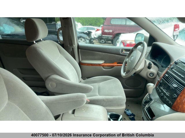 2006 Toyota Sienna Xle 7 Passenger მანქანა იყიდება აუქციონზე, vin: 5TDZA22C06S422945, აუქციონის ნომერი: 40077500