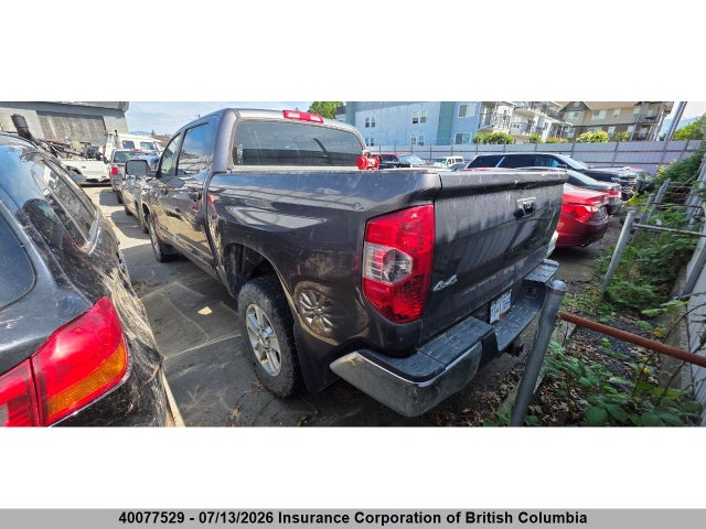 2015 Toyota Tundra Crewmax Sr5/trd Pro მანქანა იყიდება აუქციონზე, vin: 5TFDY5F16FX422832, აუქციონის ნომერი: 40077529