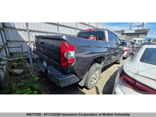 2015 Toyota Tundra Crewmax Sr5/trd Pro მანქანა იყიდება აუქციონზე, vin: 5TFDY5F16FX422832, აუქციონის ნომერი: 40077529